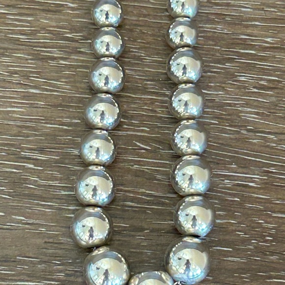 Tiffany  & Co Hardwear Graduated Bead Necklace - Picture 6 of 16